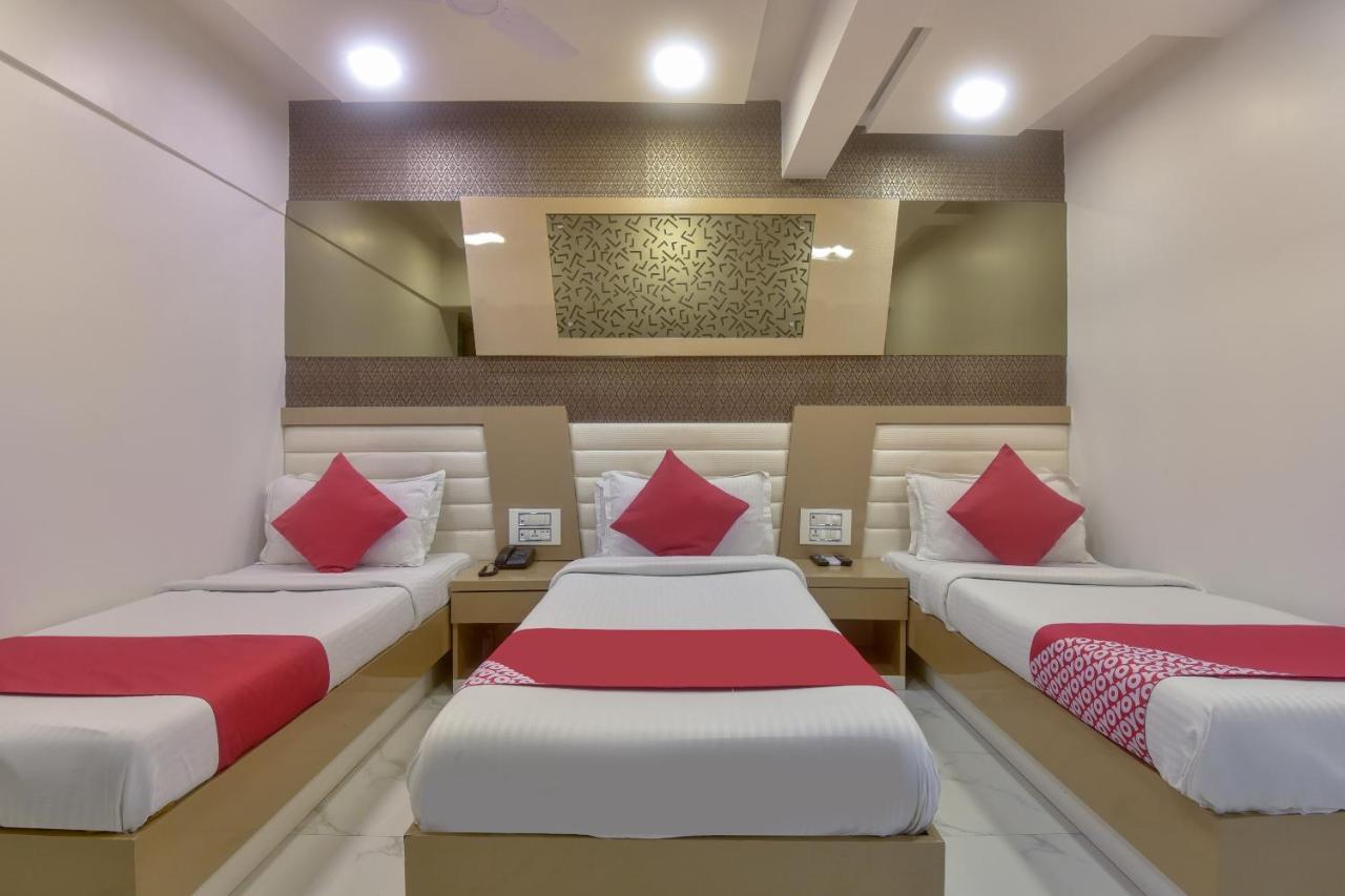 Oyo 28893 Hotel Gulf Mumbai Kültér fotó