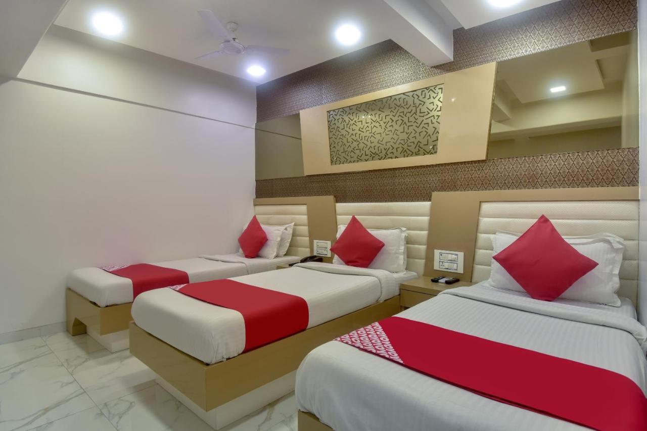 Oyo 28893 Hotel Gulf Mumbai Kültér fotó