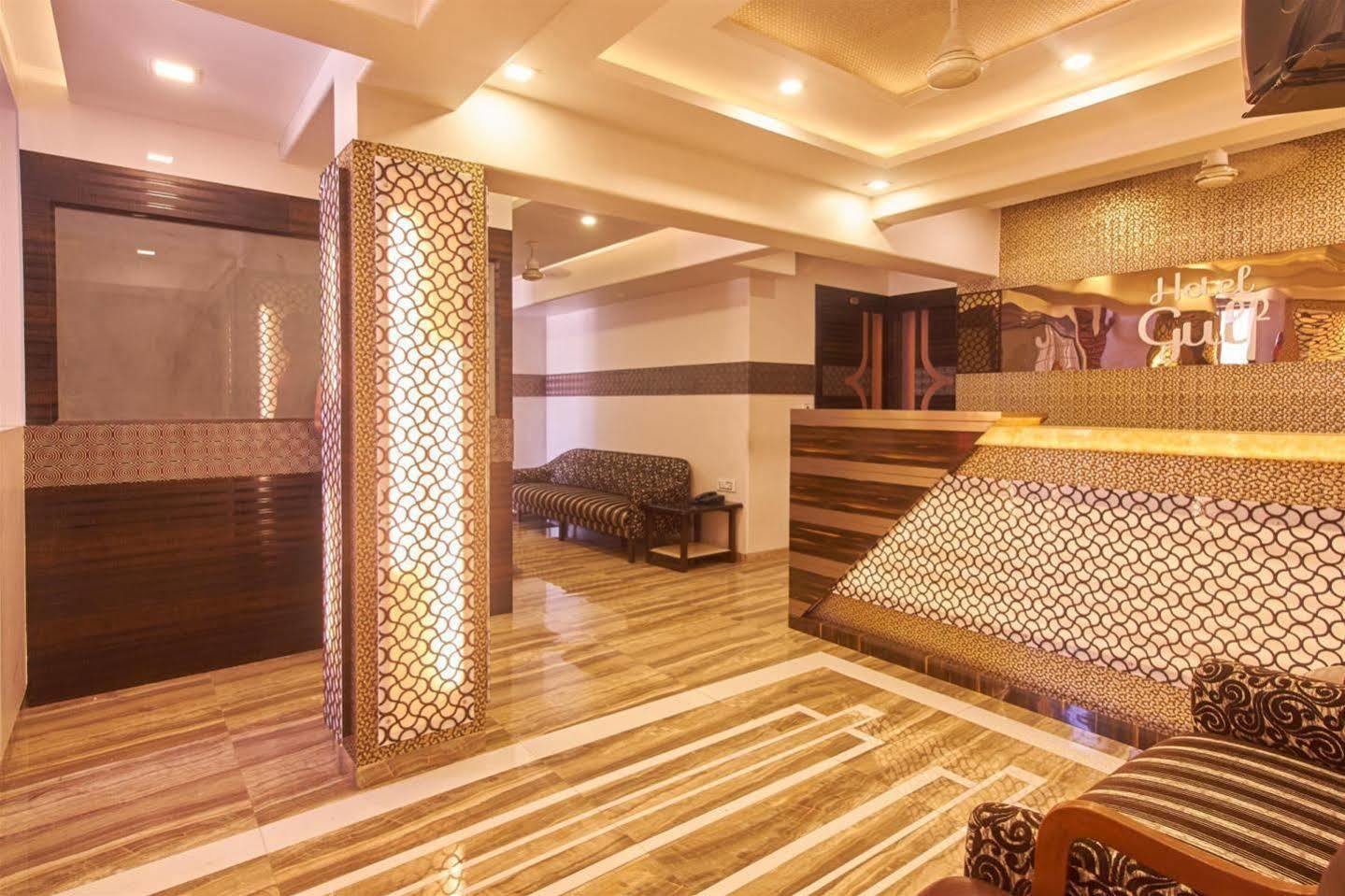 Oyo 28893 Hotel Gulf Mumbai Kültér fotó